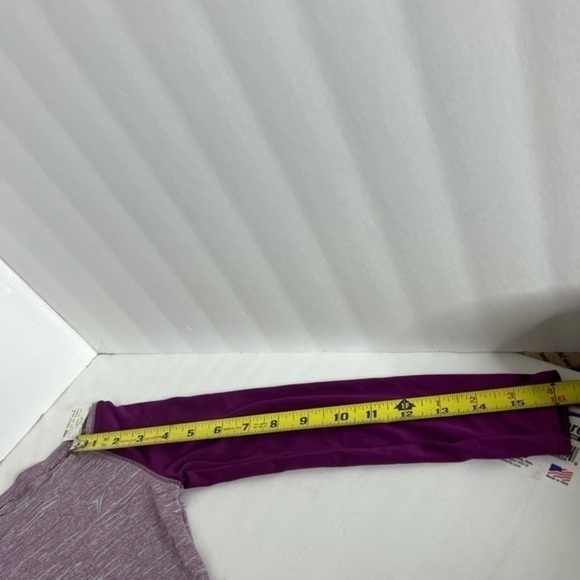 OLD NAVY ACTIVE GIRLS TEE LONG SLEEVE - Picture 10 of 16